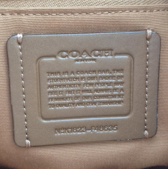 Coach Amber Saddle Brown Leather Hobo Shoulder Bag with Gold Accents - Picture 10 of 10